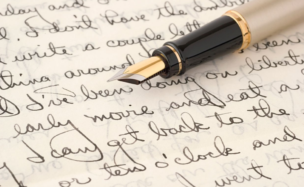 El encanto de la escritura clásica en tiempos digitales